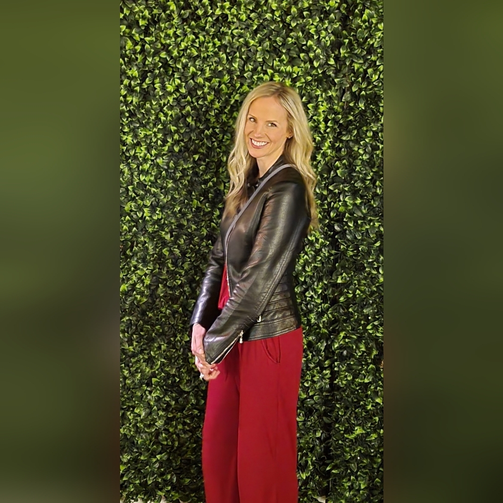 Meet your Posher, Tori